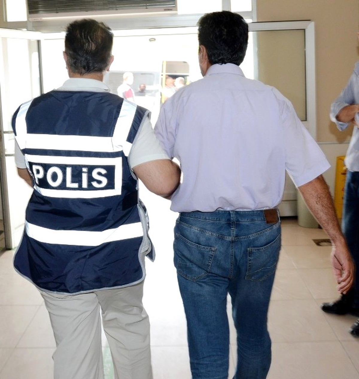 Aksaray\'daki Fetö/pdy Operasyonunda Gözaltı Sayısı 29\'a Yükseldi