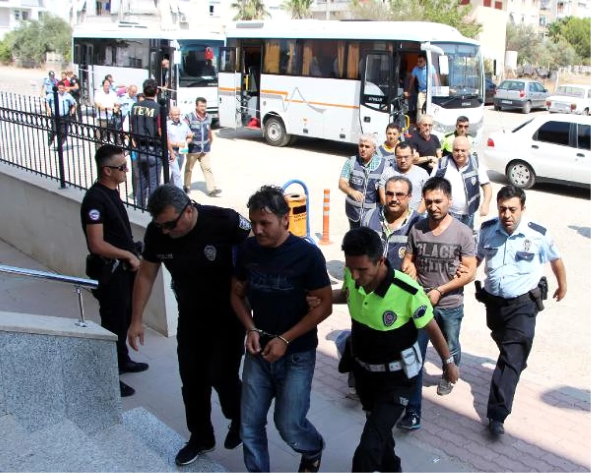 Antalya\'da 22 Polis Fetö\'den Tutuklandı (3)
