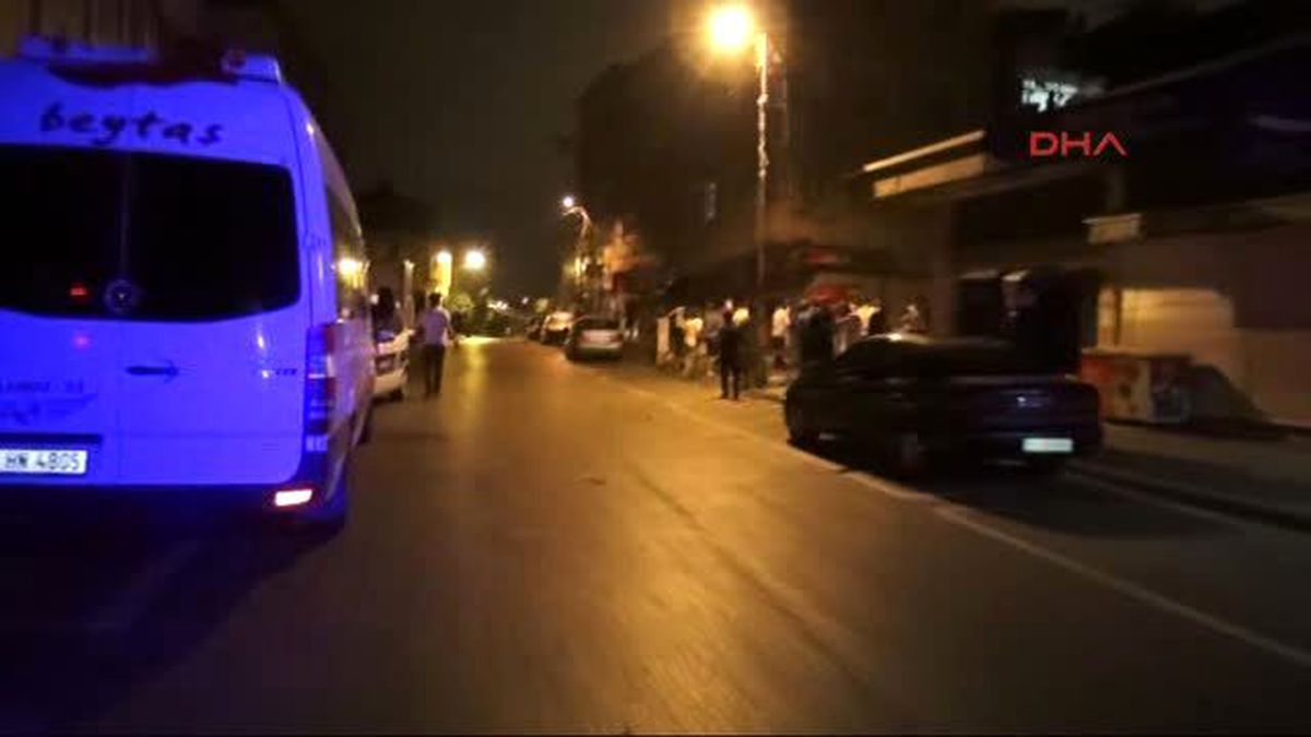 Ataşehir\'de Silahlı Çatışma: 2 Polis ve 2 Vatandaş Yaralı