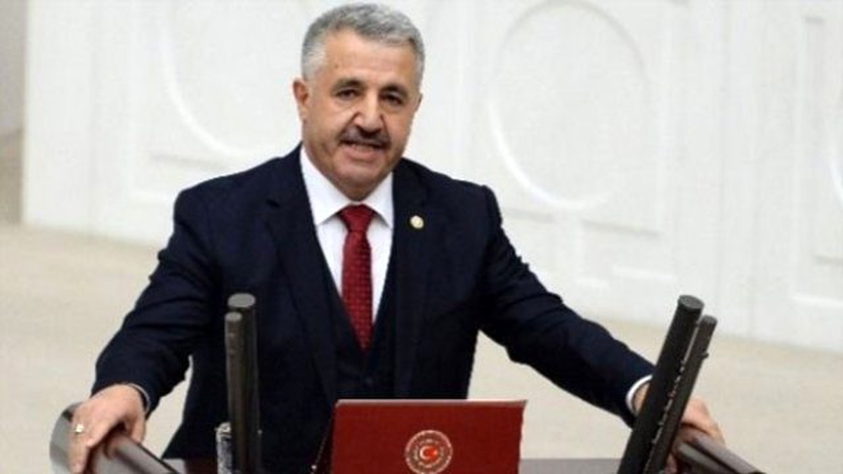 Bakan Arslan: "Tib Dediğiniz Zaman İnsanlar Bir İrkiliyor"
