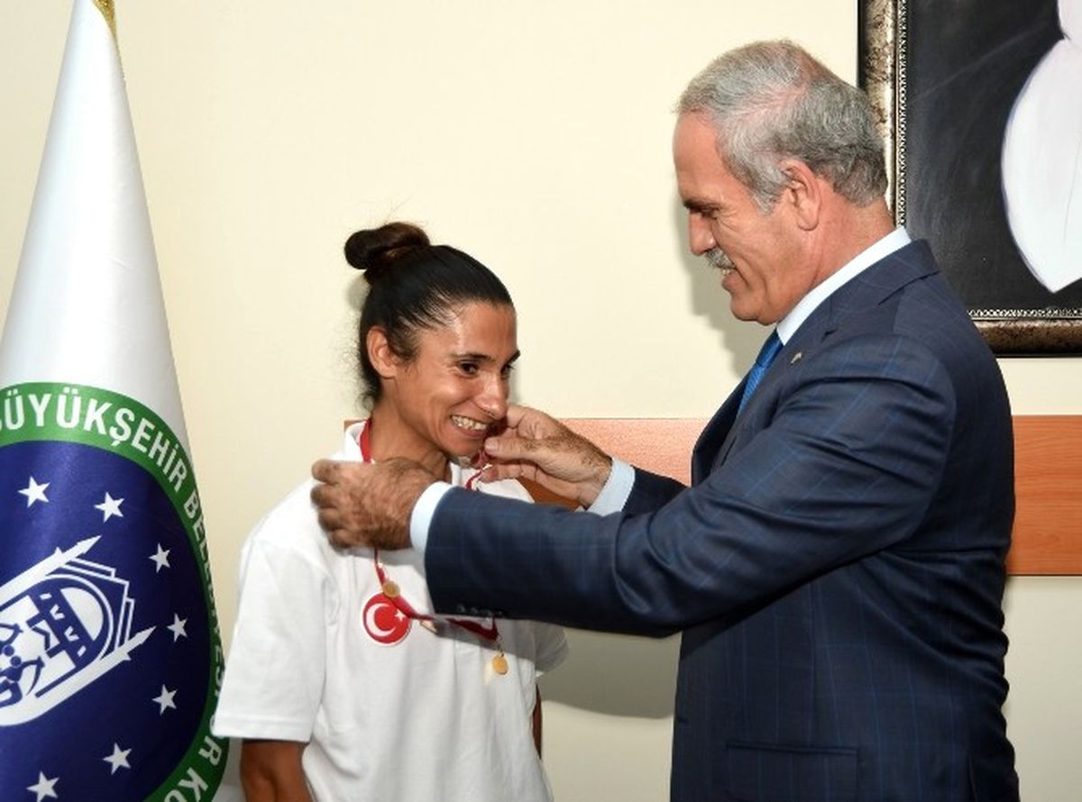 Başkan Recep Altepe\'den Rio Yolcularına Ziyaret