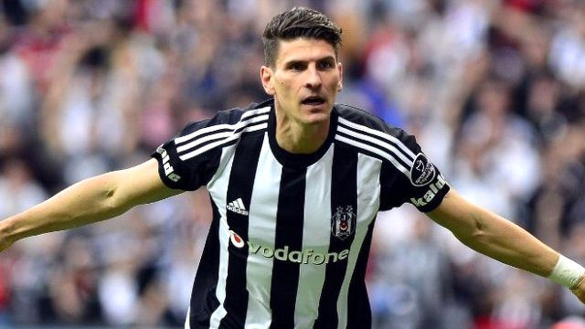 Beşiktaş\'ta Mario Gomez Umudu Sürüyor