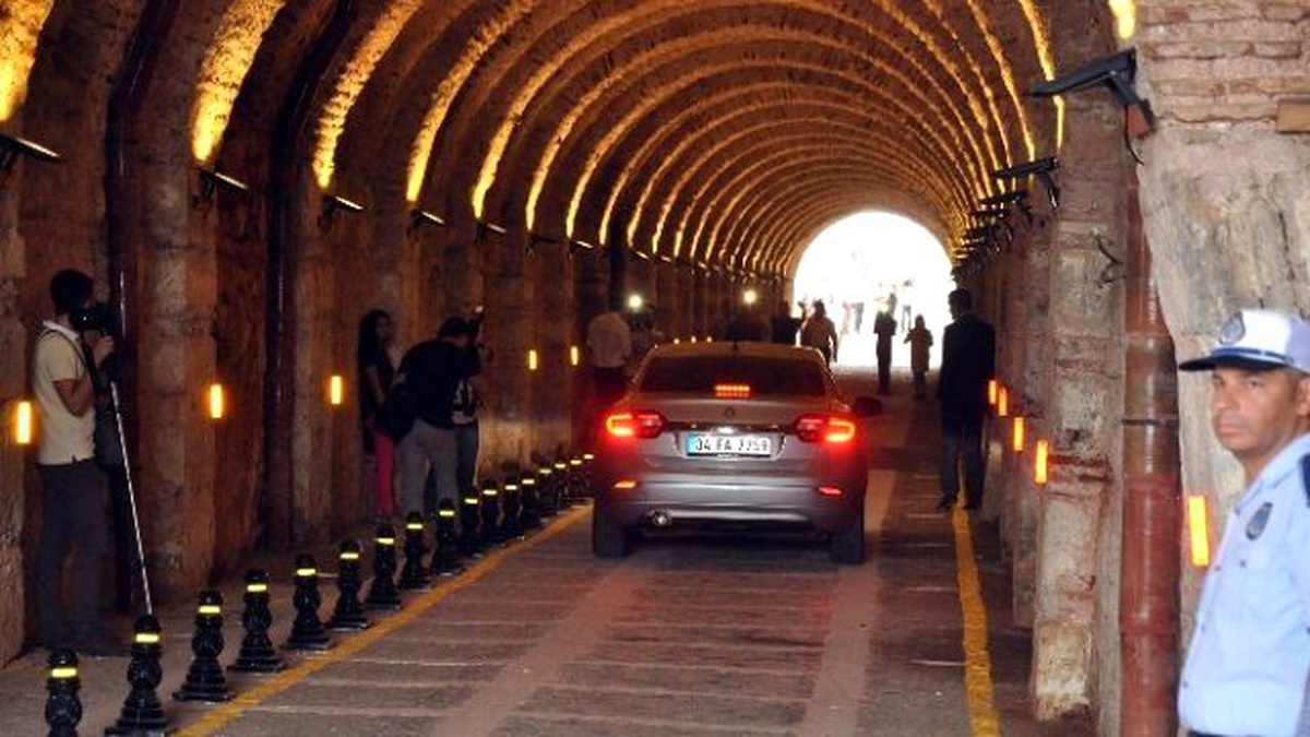 Beylerbeyi Sarayı Tüneli Trafiğe Açılıyor