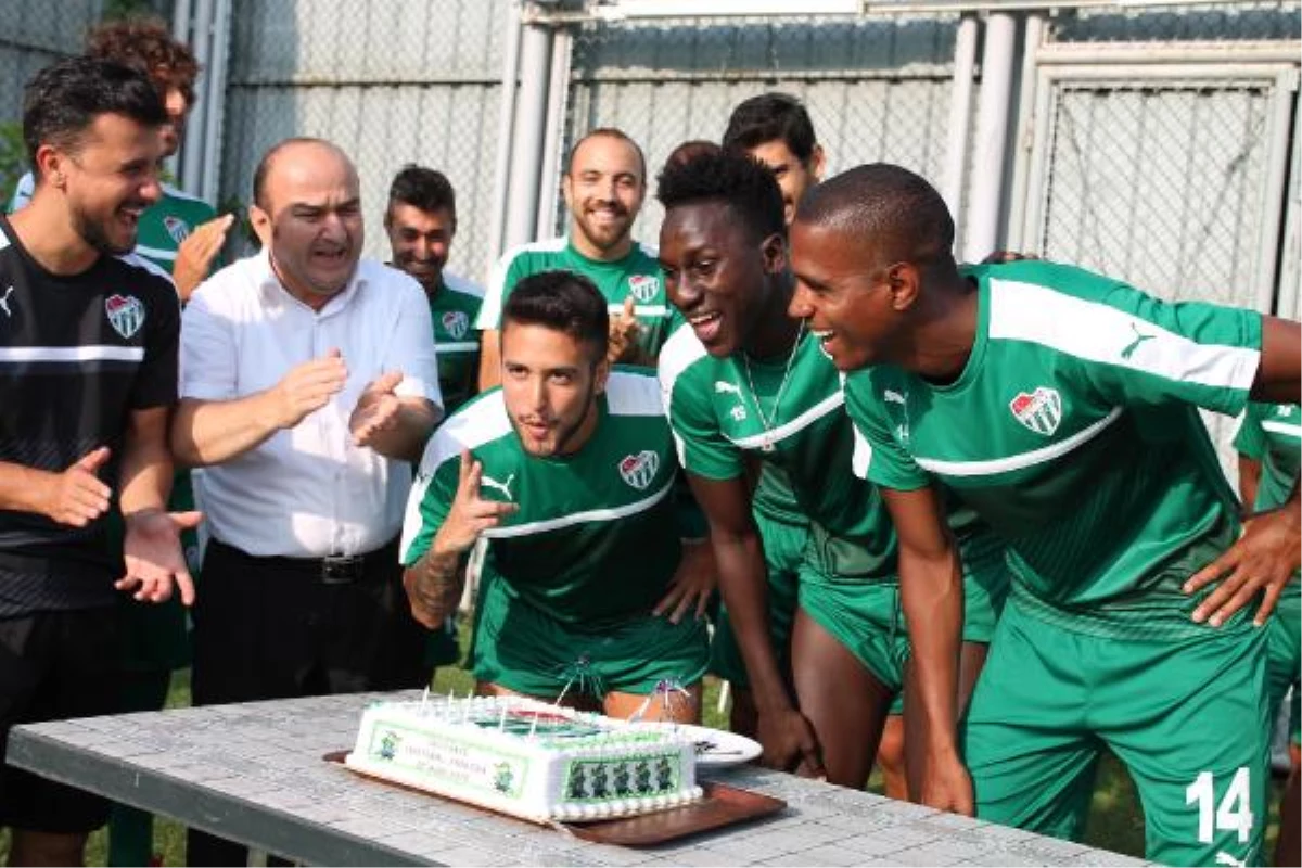 Bursaspor\'da Üçüncü Etap Çalışmalarına Özlüce Tesisleri\'nde Başladı