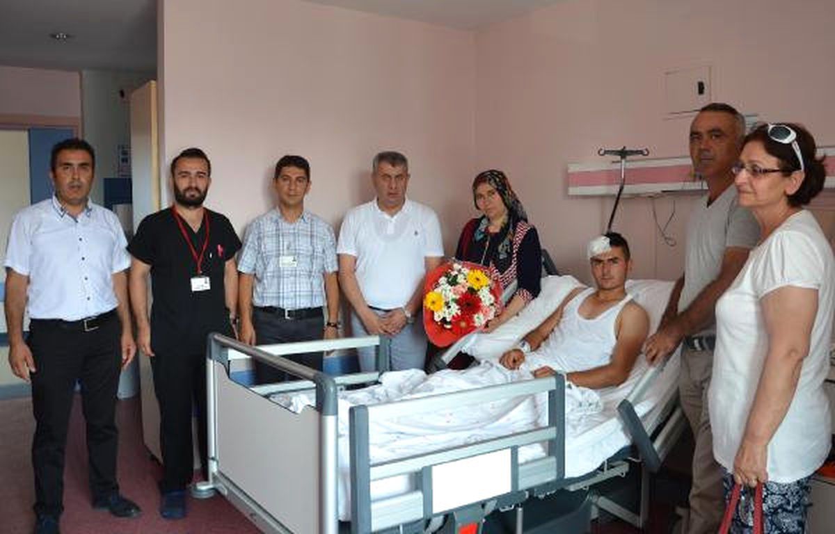 Çatışmada Yaralanan Askerlere Ziyaretçi Akını
