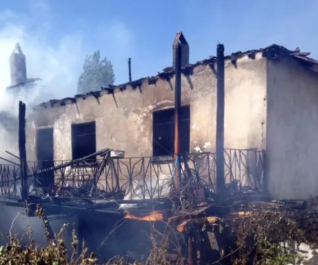 Çorum’da Ev Yangını Son Dakika