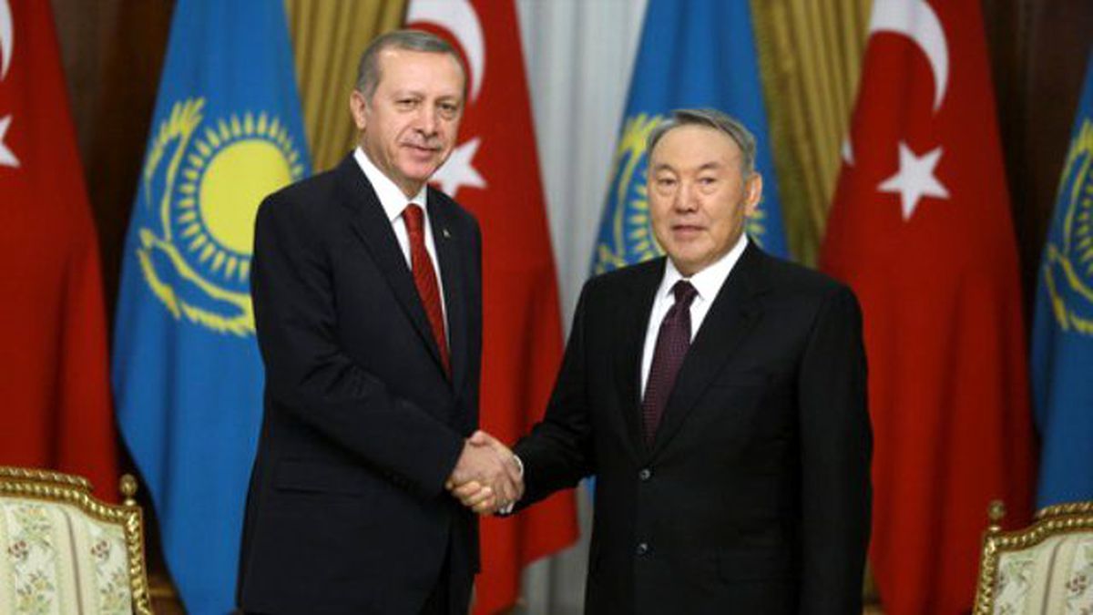 Kazakistan Cumhurbaşkanı Nazarbayev Türkiye\'yi Ziyaret Edecek