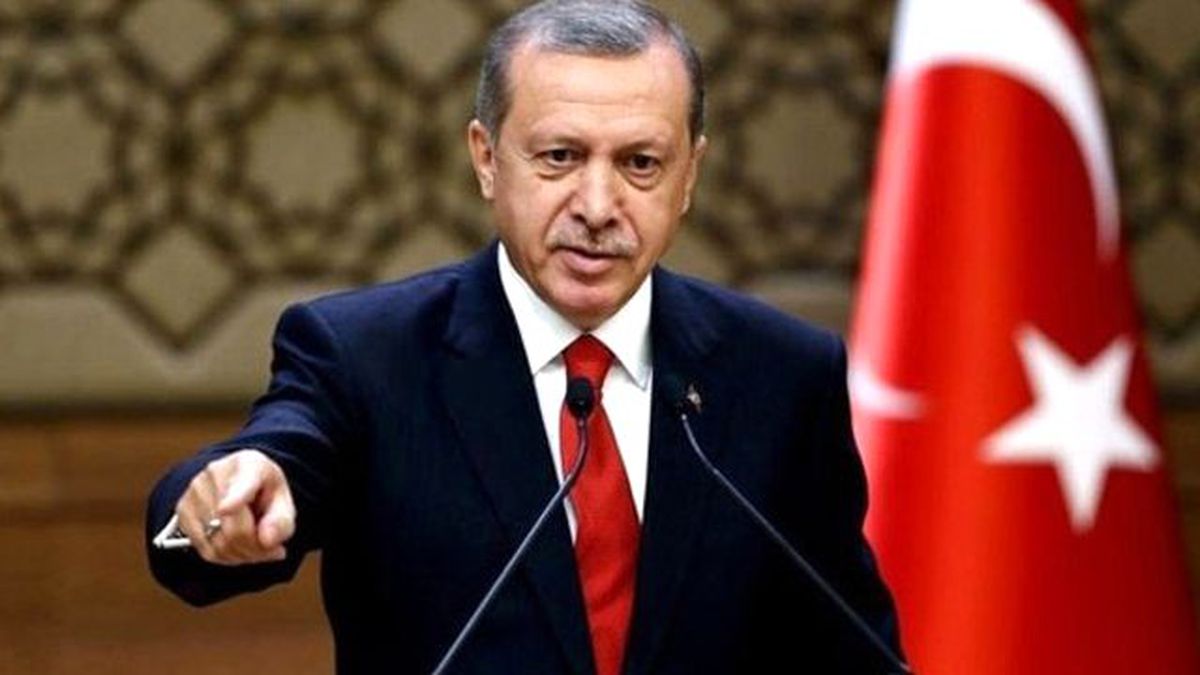 Erdoğan'dan İş Adamlarına Çağrı: İçinizde Uyanamayan Varsa Adalete Teslim Edin