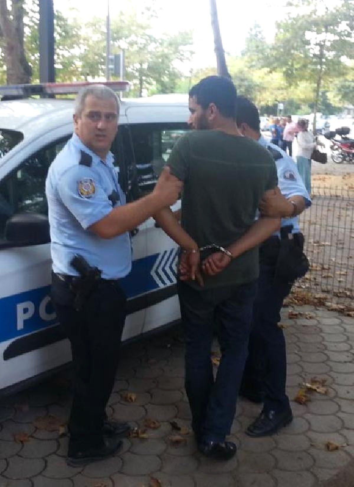 Darbeci Yalanına İnanan Kadın Altınları ile Paralarını Kaptırdı