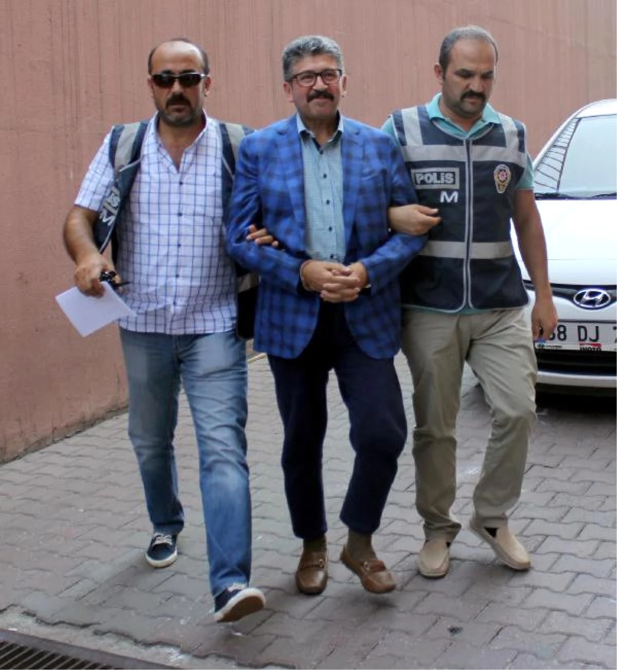 Fetö Soruşturmasında Hacı Boydak\'a Gözaltı (2)