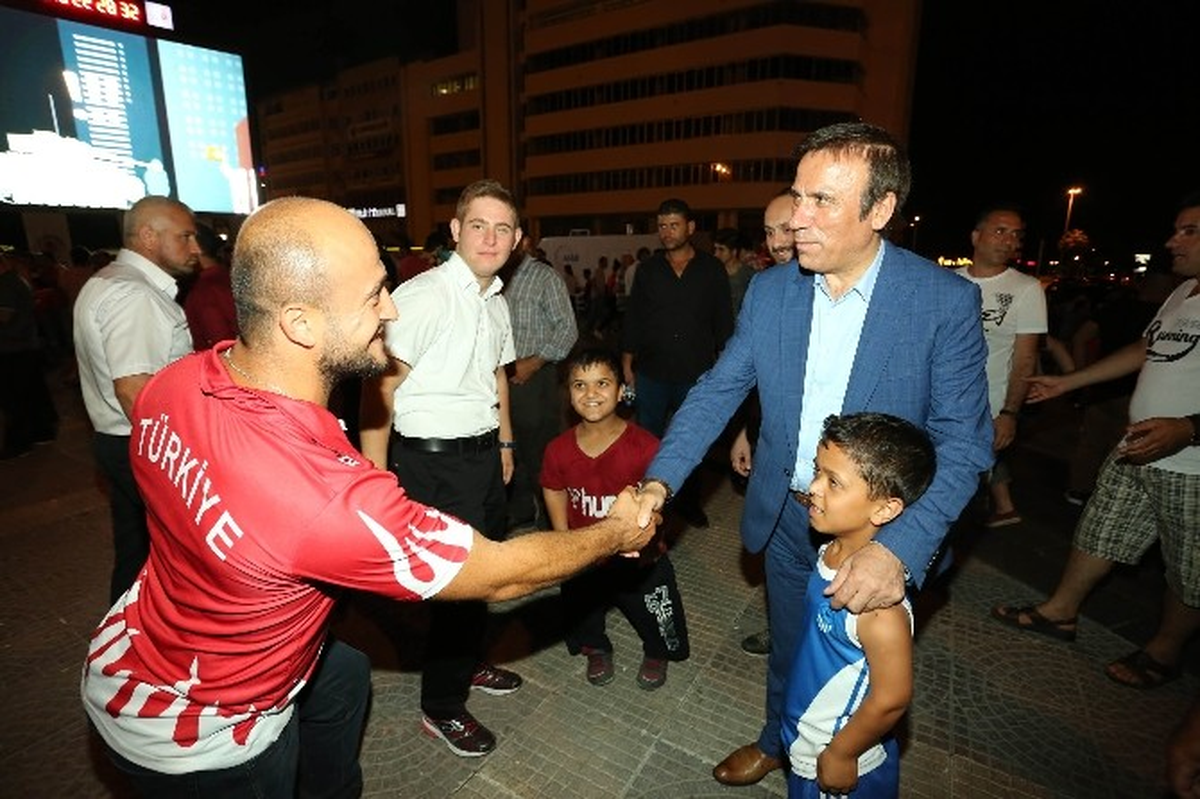 Genç: "Herkes Kurumunu Fetö\'den Temizlesin"