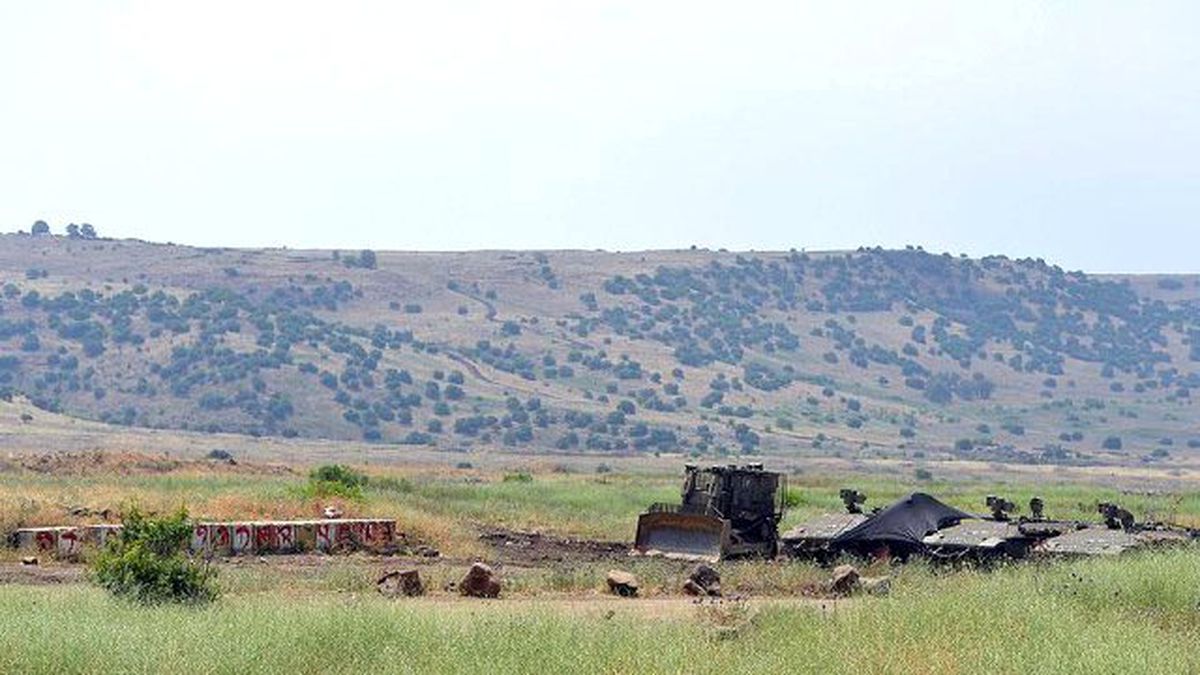 Golan Tepeleri\'ne Füze Düştü
