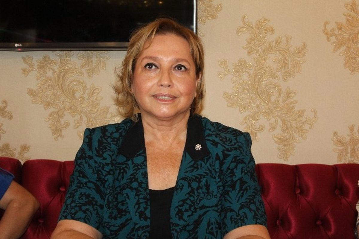 İkna Odaları' ile Gündeme Gelen Eski Dekan Sessizliğini Bozdu