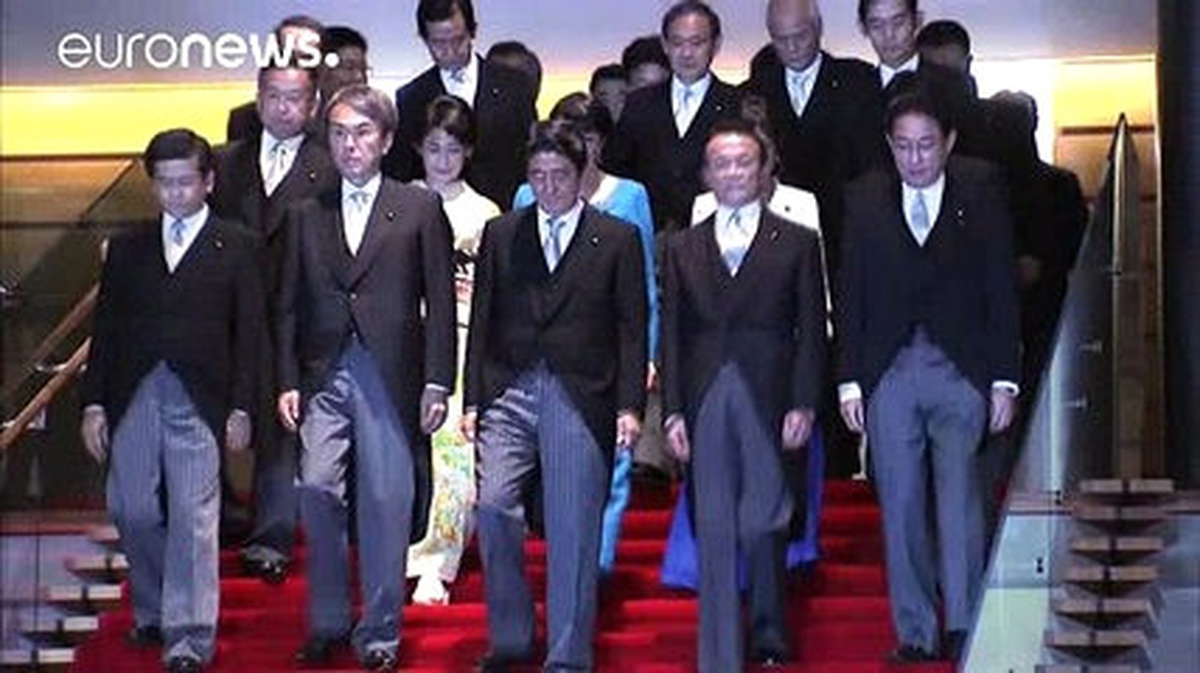 Japonya\'da Savunma Bakanlığı\'na Tartışmalı Bir İsim Getirildi