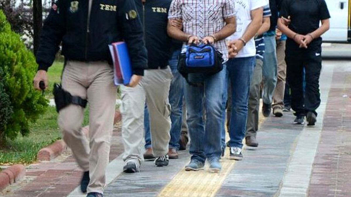 Konya\'da 63 Polis Gözaltına Alındı