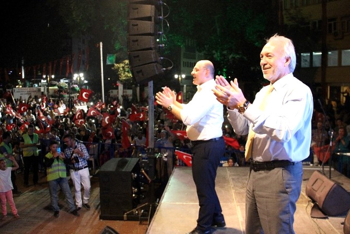 Kütahya\'da Demokrasi Nöbetinin 20. Günü