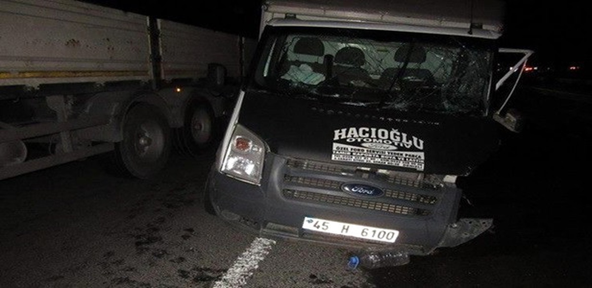 Kütahya-Gediz Karayolunda Zincirleme Trafik Kazası: 1 Ölü, 4 Yaralı