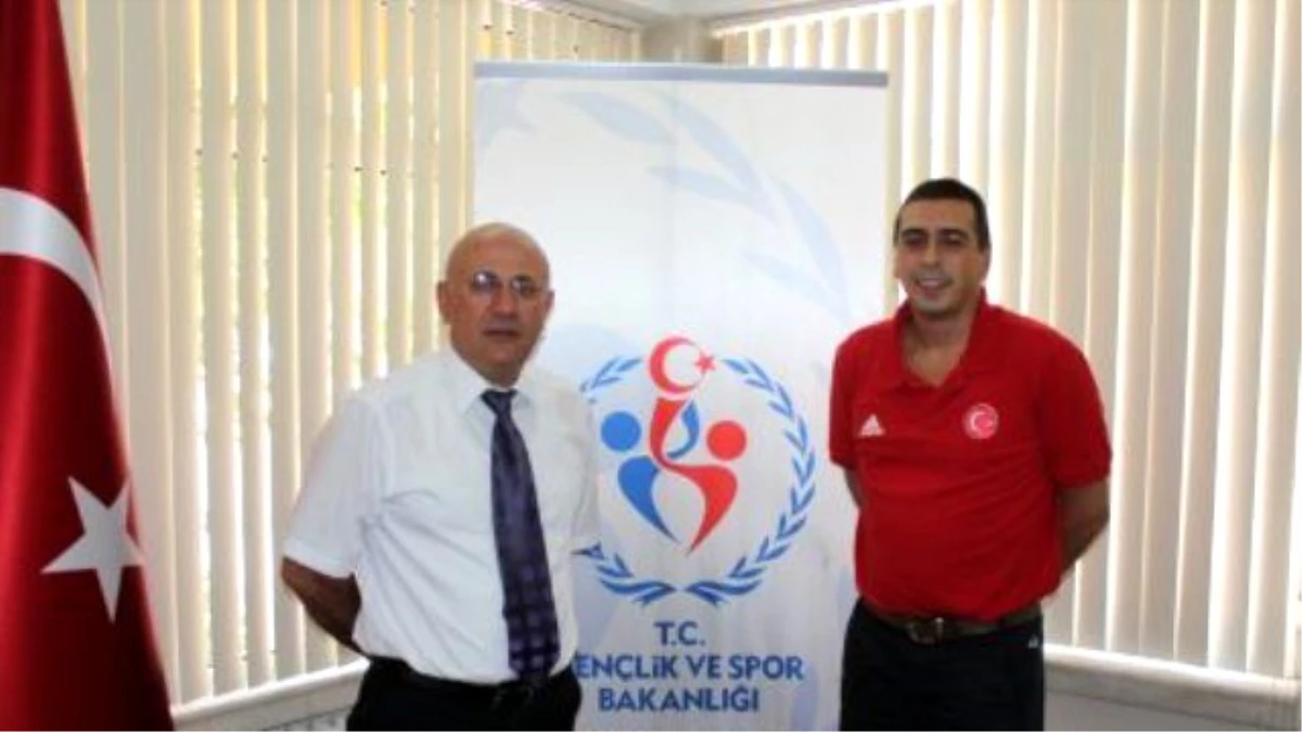 Hacıcaferoğlu, Başarılı Sporcuları Kabul Etti