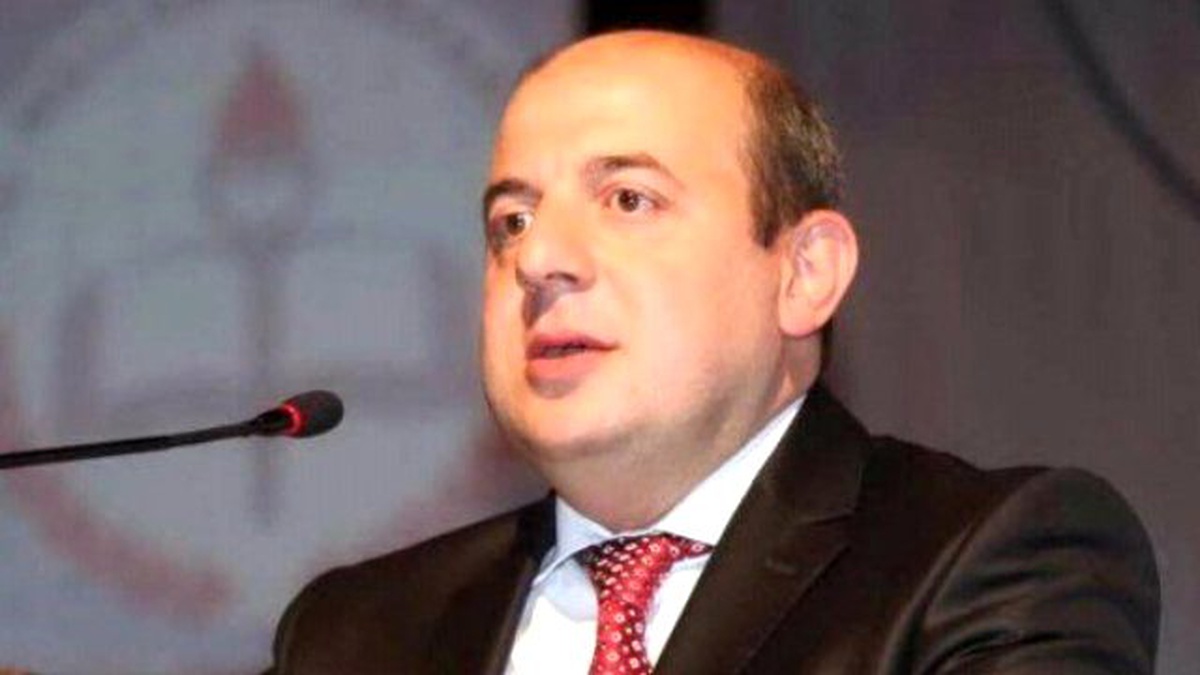 Şehit Prof. Dr. Varank\'ın Adı, Yamanlar Koleji\'ne Verildi