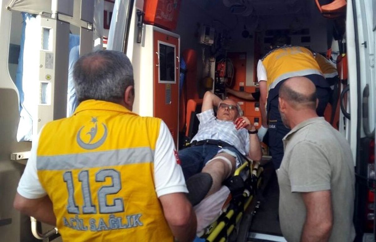 Sivas\'ta Otopark Görevlisi Bıçakla Dehşet Saçtı: 2 Yaralı