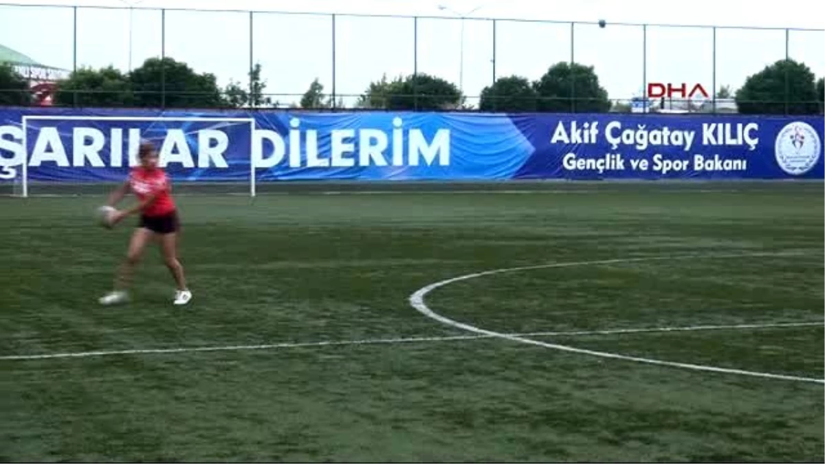 Türkiye İkincisi Olan Kadın Ragbi Takımı Destek Bekliyor