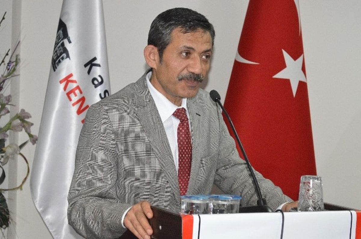 Vali Yıldırım, Kent Konseyinde Kongresinde Konuştu