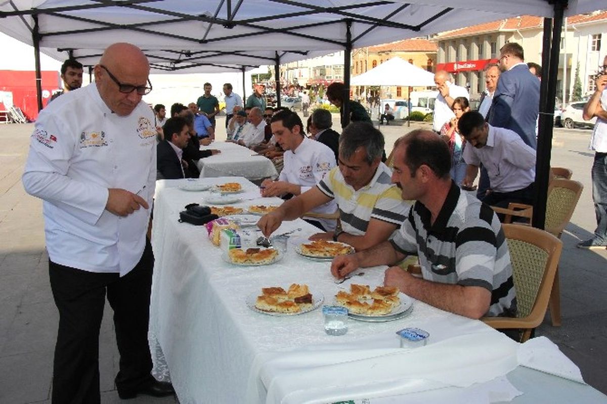 Yozgat'ta Baklava ve Börek Yarışması Düzenlendi