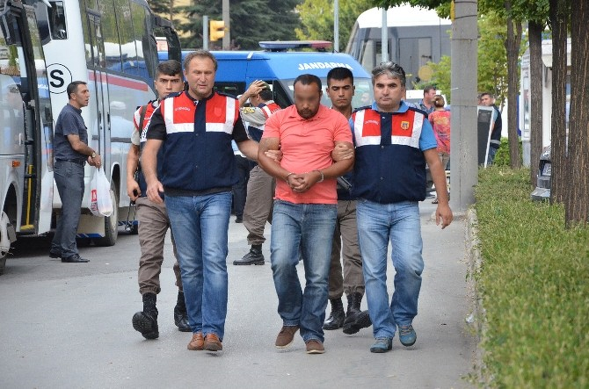 17 Yaşındaki Kader\'in Katil Zanlısı: "Kendimden Nefret Ediyorum"