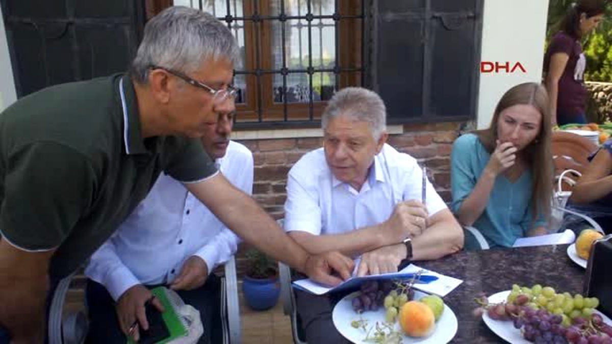 Alaşehir Rus Heyetinden, Alaşehir\'de Üzüm Bağı ve Tesislerinde İnceleme