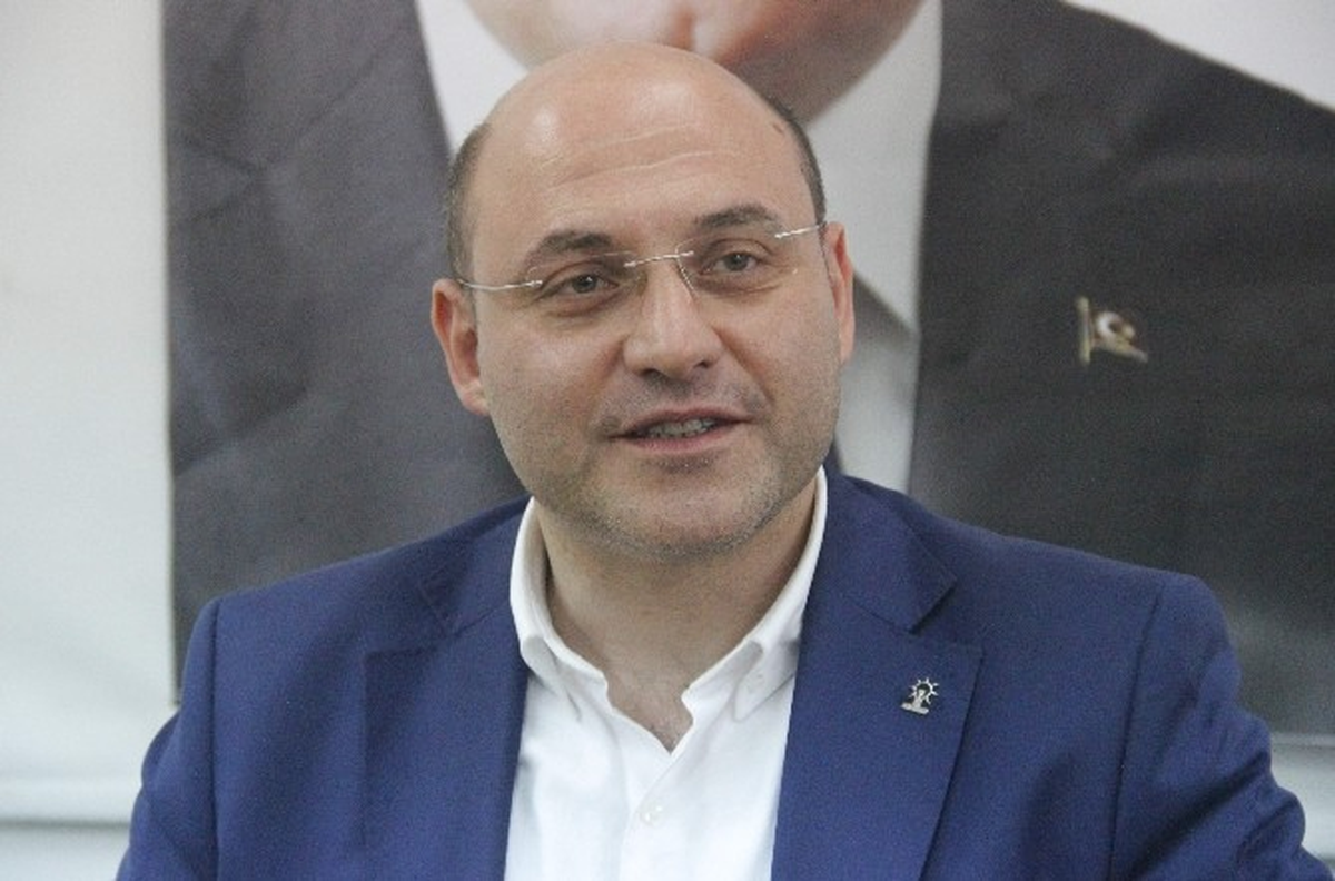 Ali Çetinbaş: İlçelerimiz Dahil Tüm Halkımızı Pazar Günü Saat 17.00\'da Kütahya Zafer Meydanı\'na...