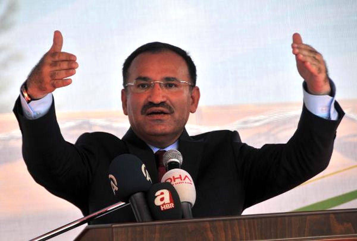 Bakan Bozdağ: Gülen Başka Ülkeye Giderse ABD\'nin İzni ile Gitmiş Demektir