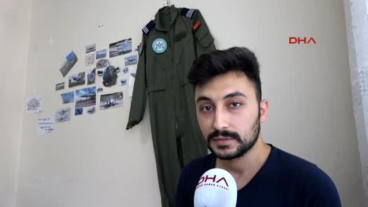 Bolu Fetö\'nün Pilotluk Hayalini Yıktığı Öğrencinin Uçuş Tulumu Başucunda