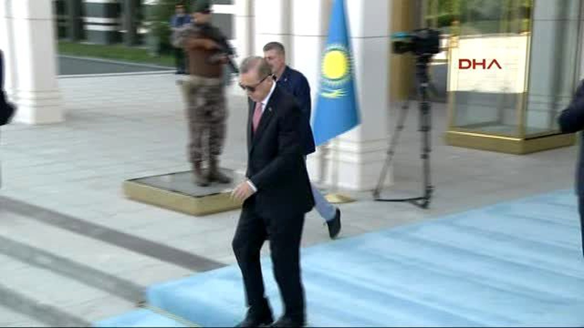 Cumhurbaşkanı Erdoğan, Kazakistan Cumhurbaşkanı Nazarbayev\'i Resmi Törenle Karşıladı