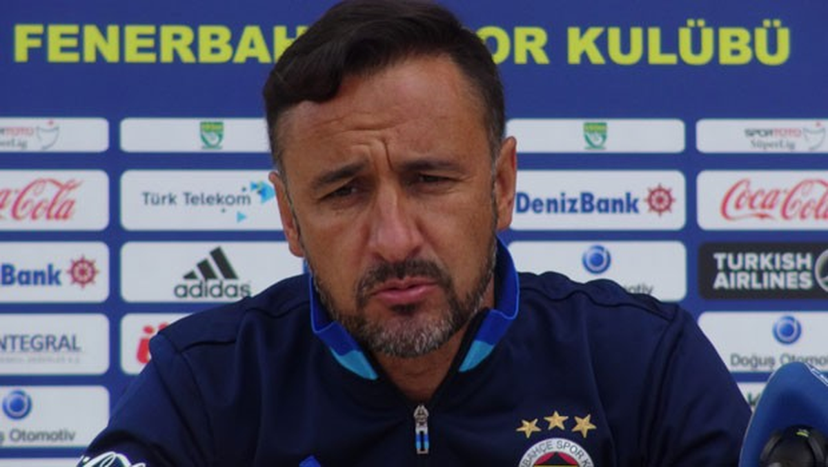 Fenerbahçe Pereıra\'yı Masaya Yatırdı...