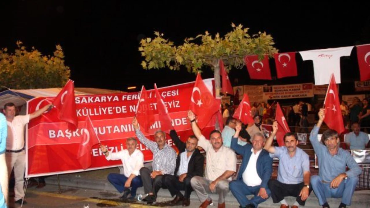 Ferizli Demokrasi Nöbetine Cumhurbaşkanlığı Külliyesinde Devam Etti