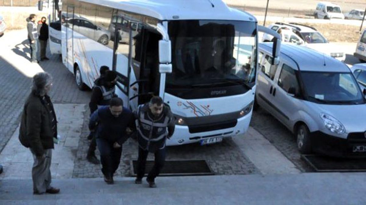 Fetö\'nün Darbe Girişimine İlişkin Soruşturma