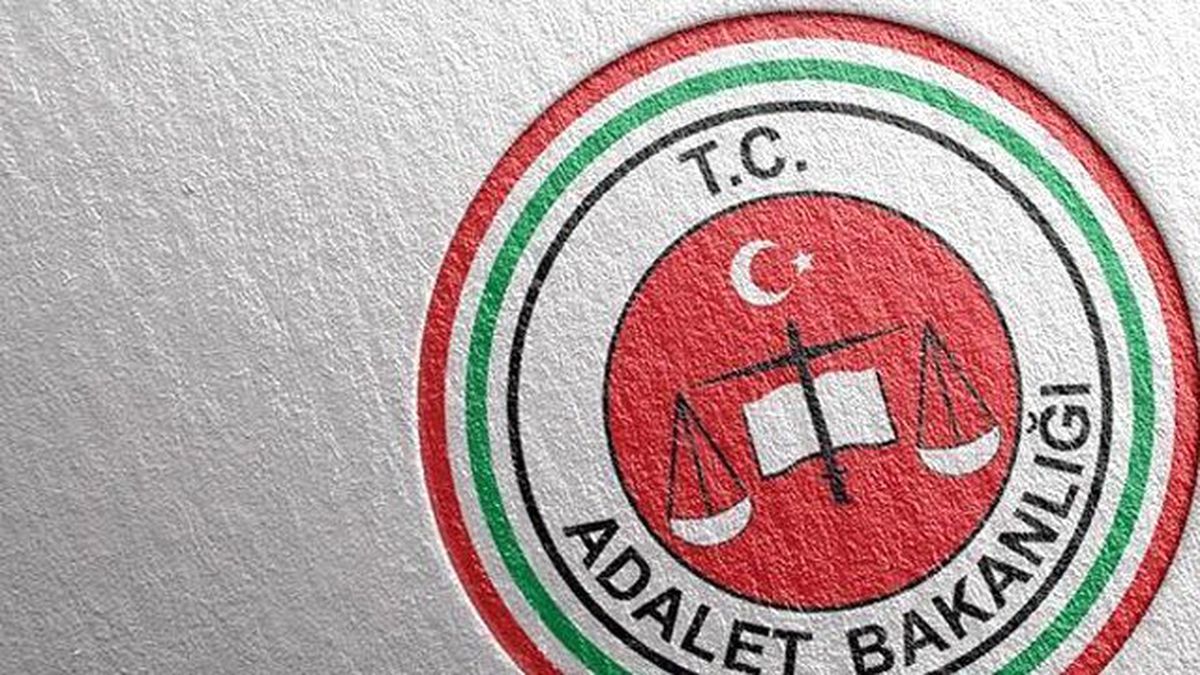 Adalet Bakanlığı'nda FETÖ Operasyonu: 124 Gözaltı
