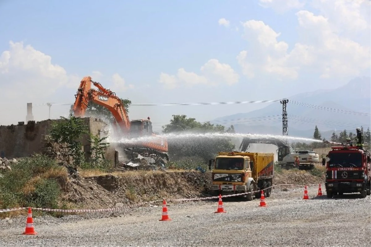 Gültepe Bulvarı\'nın Temeli Törenle Atıldı