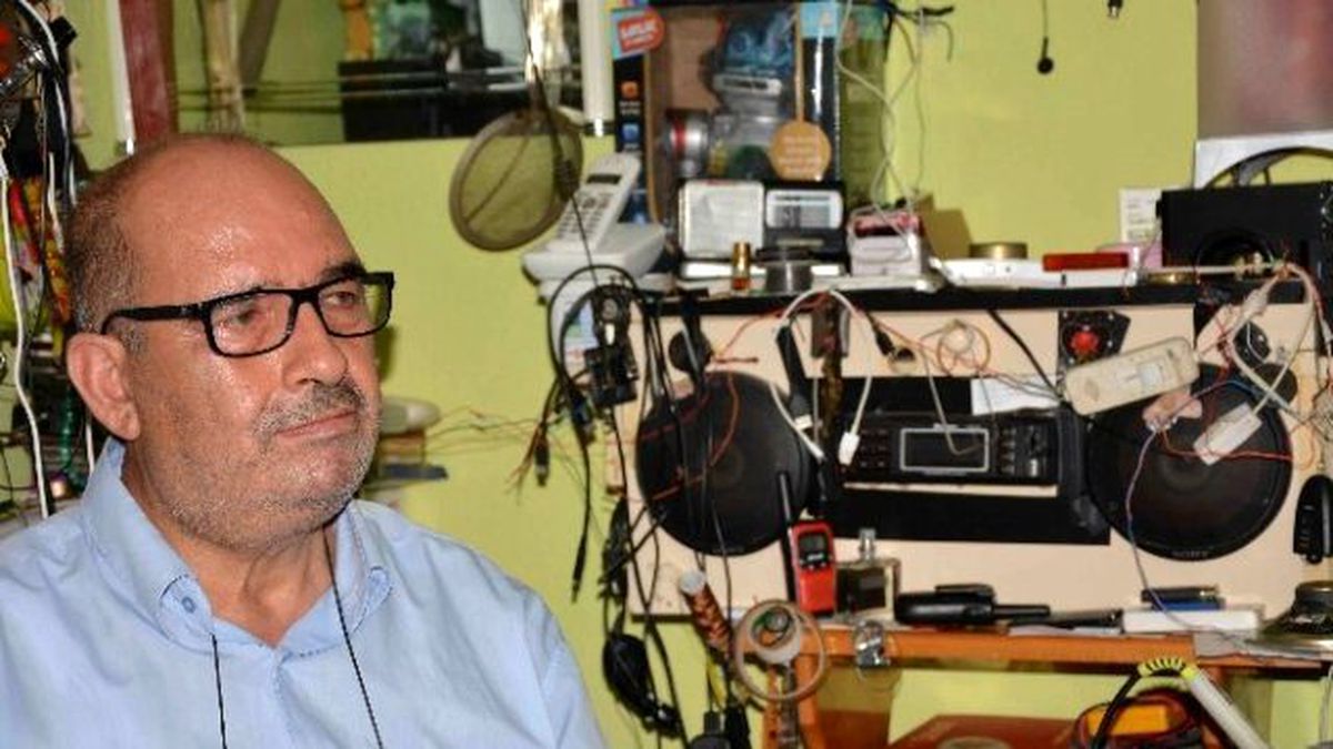 Parkinson Hastası Evini Müzeye Çevirdi