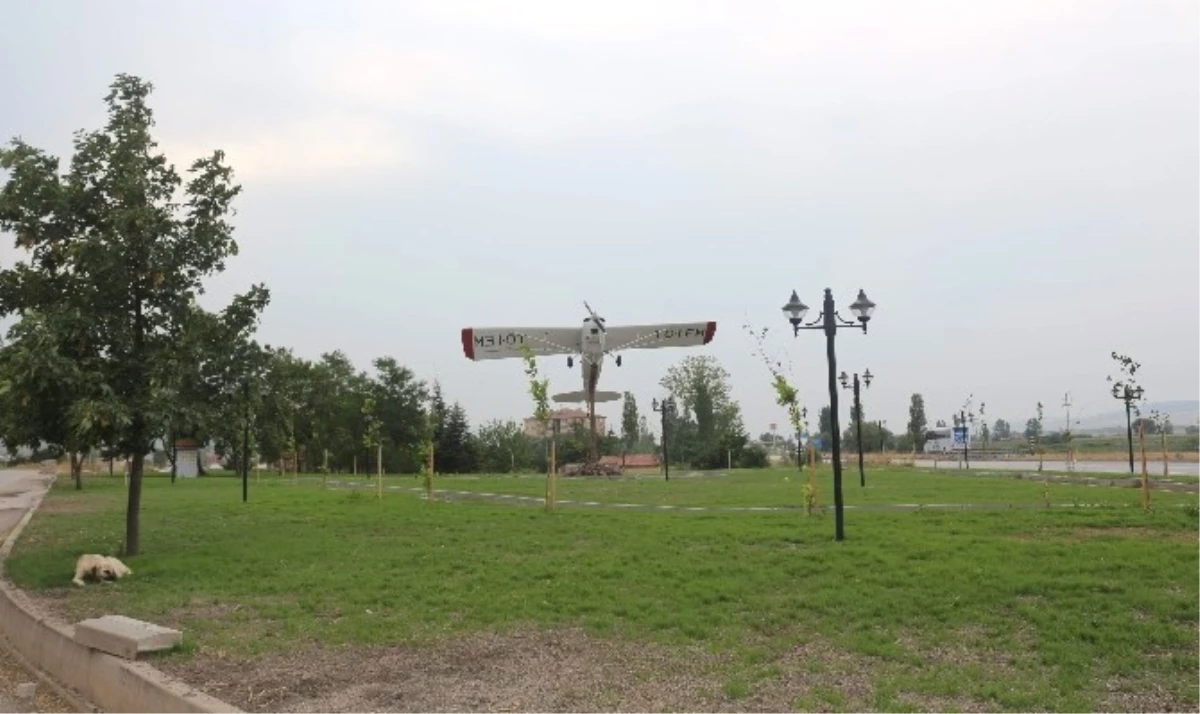 İnönü\'deki Parkın Adı 15 Temmuz Şehitler Parkı Olarak Değiştirildi