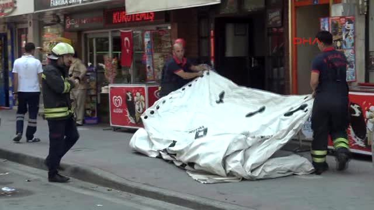 Kocaeli - Sevgilisi ile Kavga Etti, Otel Odasında İntihar Edeceğini Söyledi