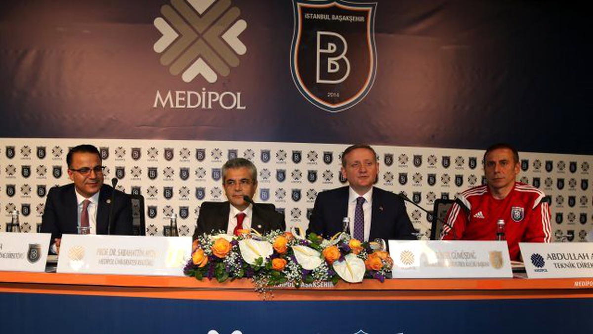Medipol Başakşehir, UEFA Avrupa Ligi Play-off Turu\'nda Ukrayna Temsilcisi Shakhtar Donetsk ile...