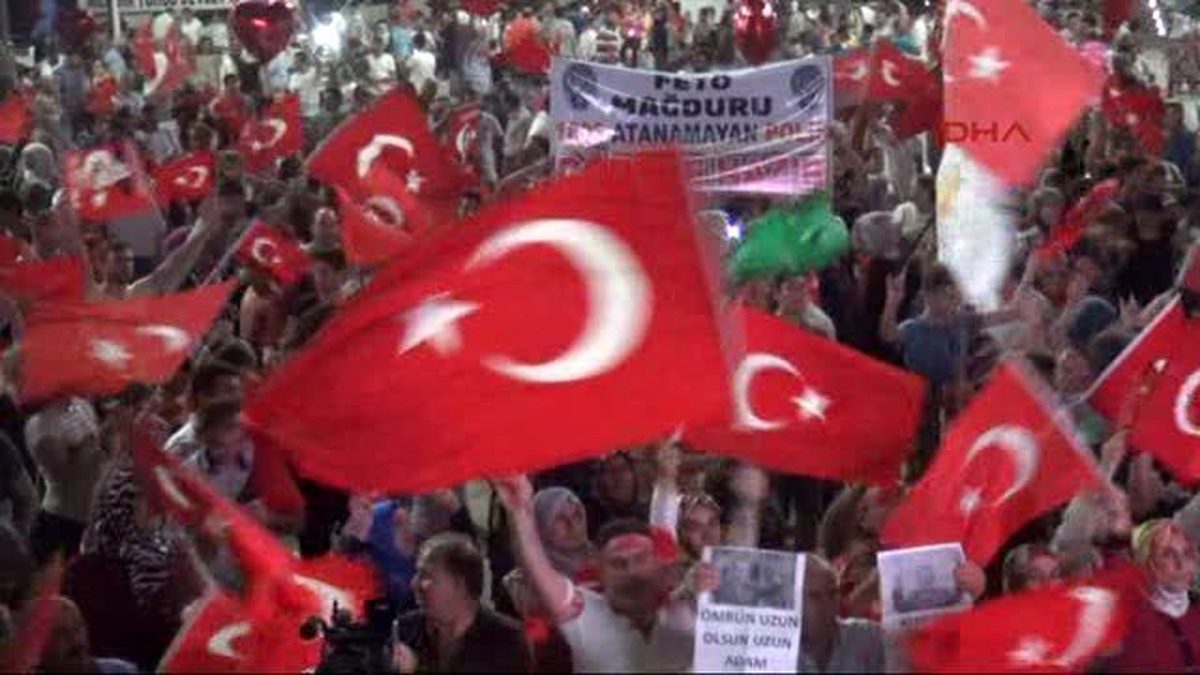 Mersin\'deki Demokrasi Nöbeti, 21\'nci Gününde de Devam Etti