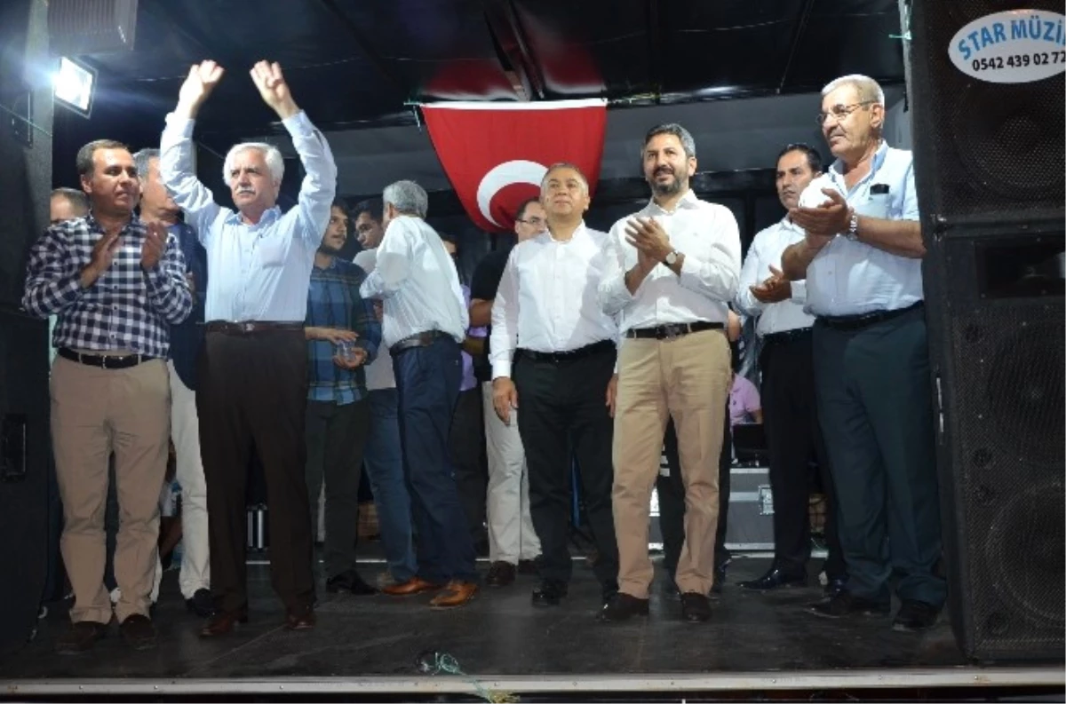 Milletvekilleri Aydın ve Boynukara Kahta\'da Demokrasi Nöbetinde