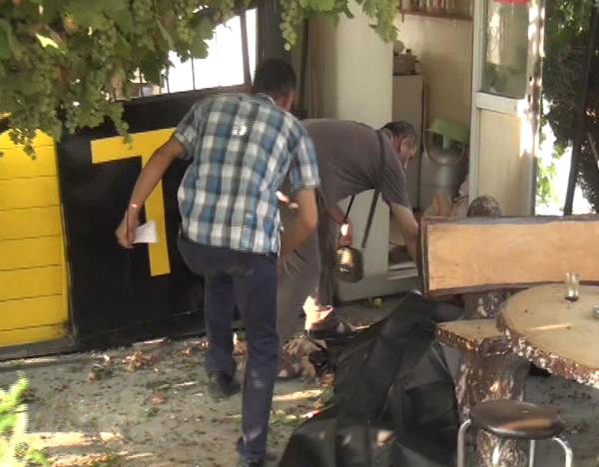 Otobüs Durağına Buluşmaya Geldiği Eşinin Cesediyle Karşılaştı