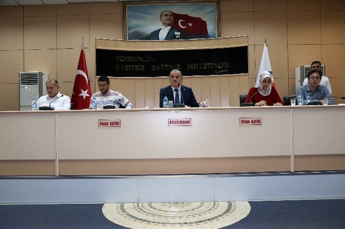Pamukkale Belediyesi\'nden 2 Bin Öğrenciye Eğitim Desteği