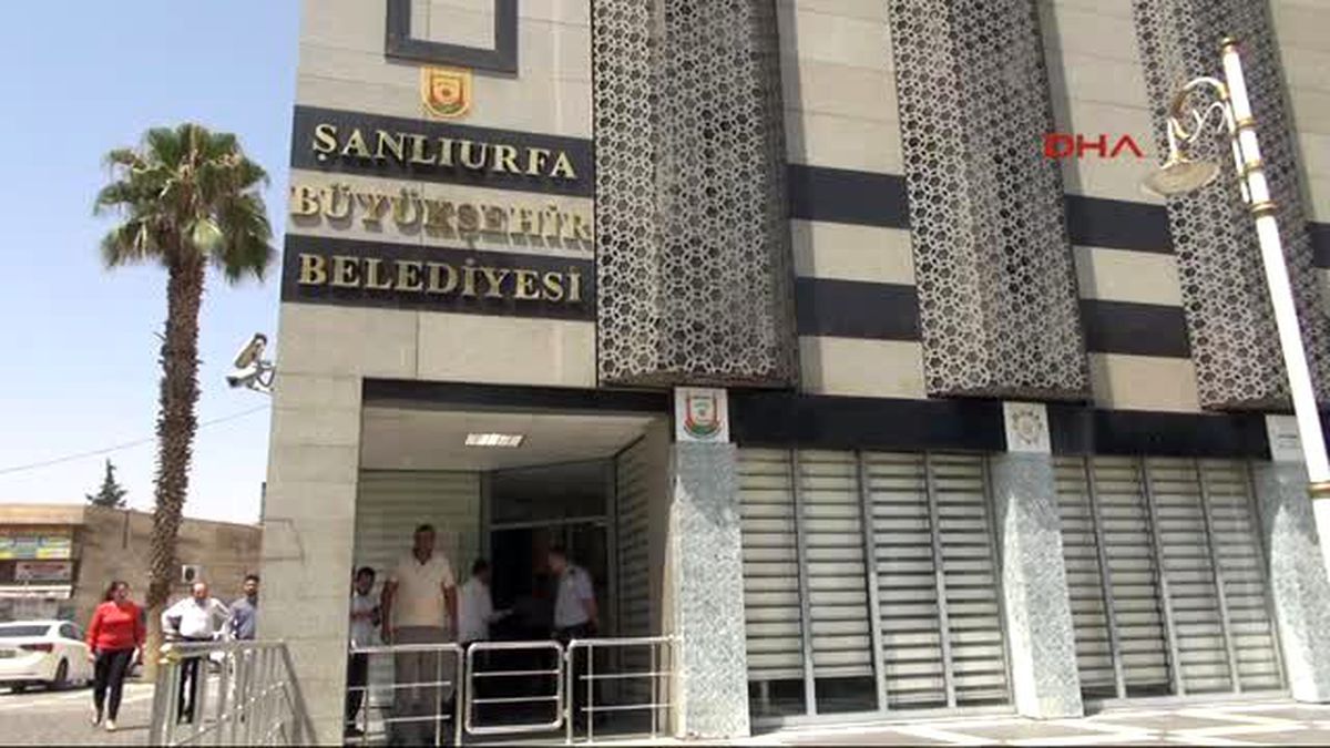 Şanlıurfa Büyükşehir Belediyesi\'nde 9 Kişi Açığa Alındı