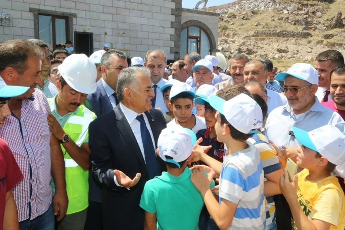 Selcuklu Mahallesinde Kur\'an Kursu Temeli Atıldı