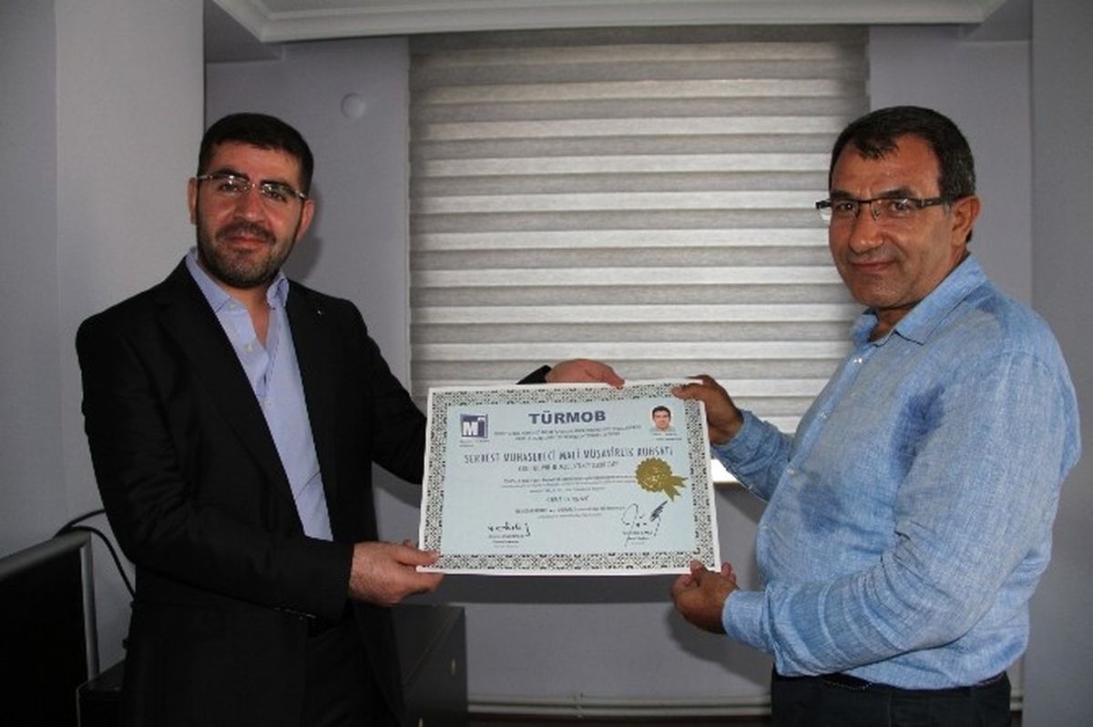 Smmmo\'da Ruhsat Dağıtım Töreni