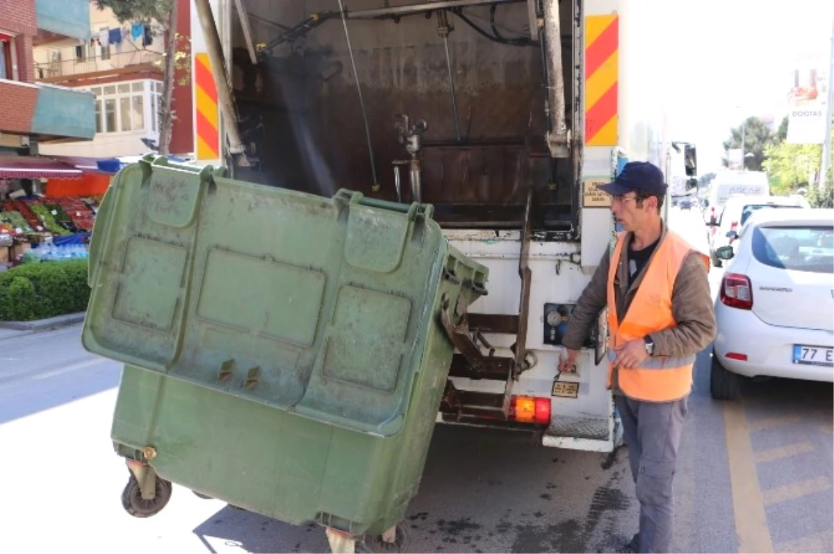 Yalova Belediyesi\'nden Temizlikte Yeni Uygulama